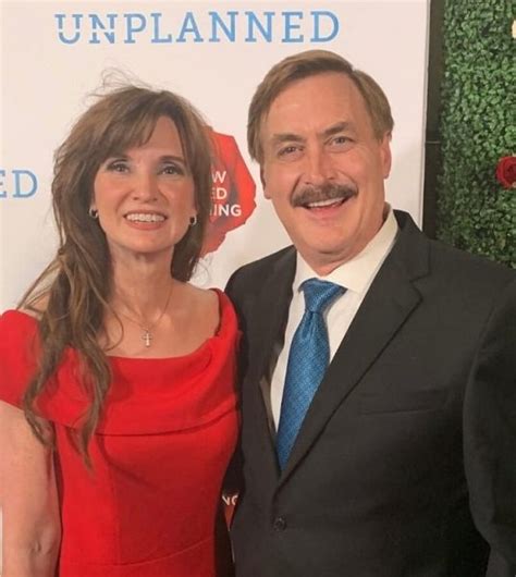 mike lindell wife and children